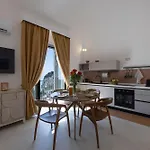 Dimora La Fenice Ambra Apartman *