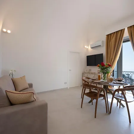 Apartment Dimora La Fenice Ambra