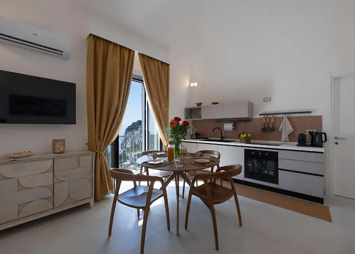 Dimora La Fenice Ambra Apartamento *