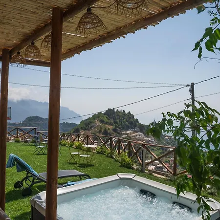 Dimora La Fenice Ambra شقة